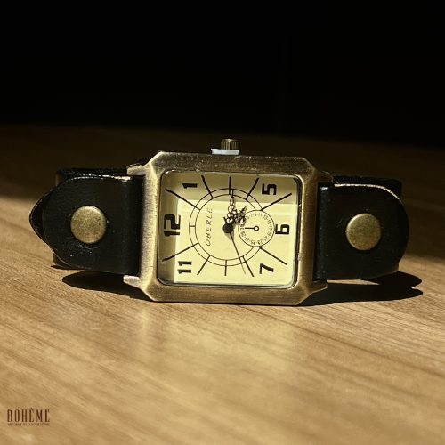 Vintage Square Dial Leather Strap Watch – Elegant Retro Wrist Watch Sri Lanka